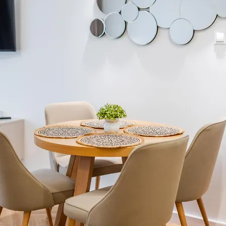 Swan Kasprowicza 20c Basen, Silownia, Bawialnia - Wszystko W Cenie Lejlighed